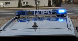 sygnalizacja świetlna na dachu radiowozu