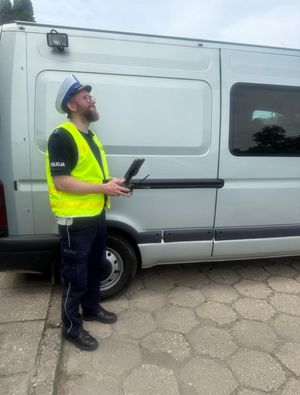Radiowóz oznakowany